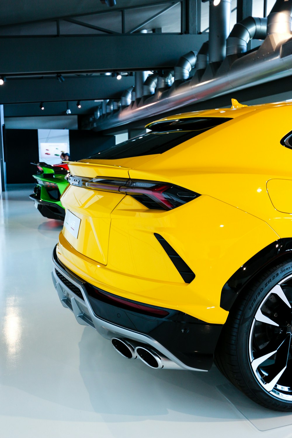 yellow vehicle close-up photography