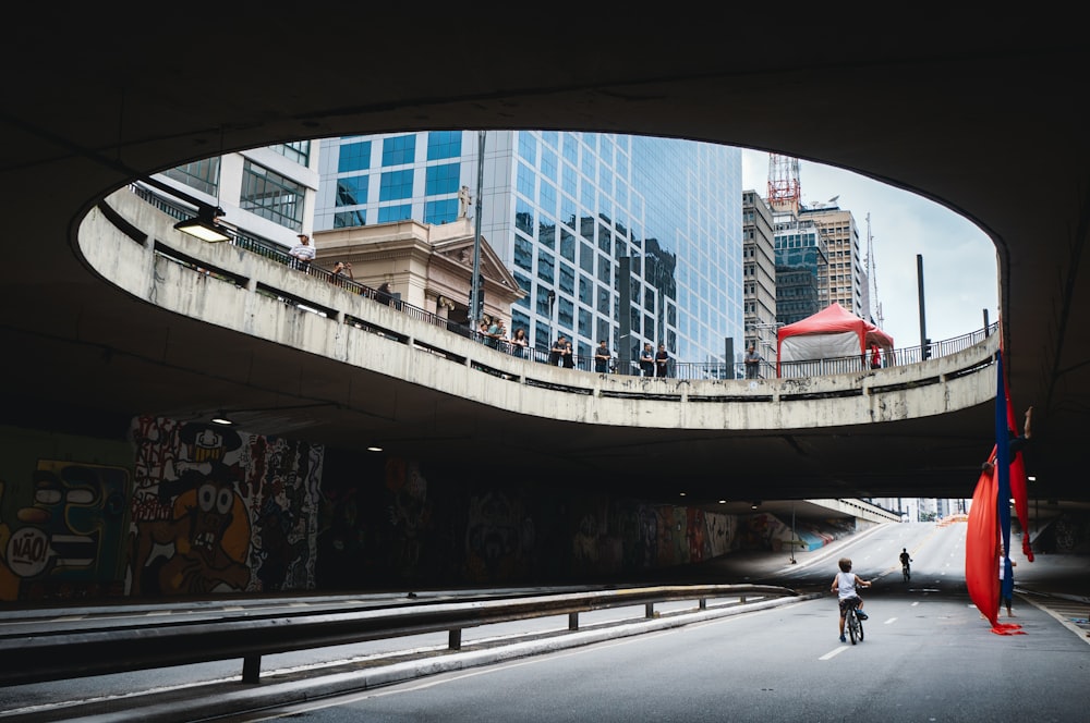 person riding bicycle during daytime