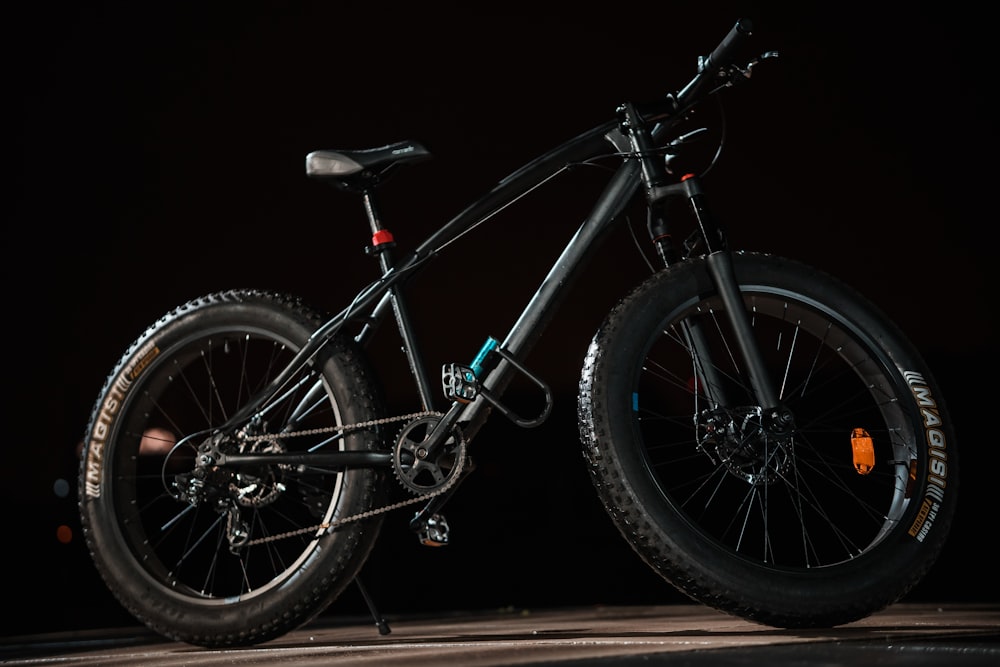 black fat bike