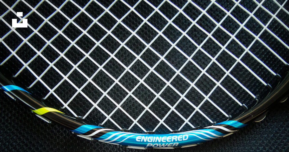 Raquette De Tennis Bleue Avec La Bille Illustration Stock Raquette De Tennis Bleue Avec La Bille Illustration Stock