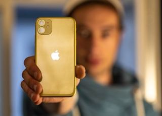 gold iPhone 11