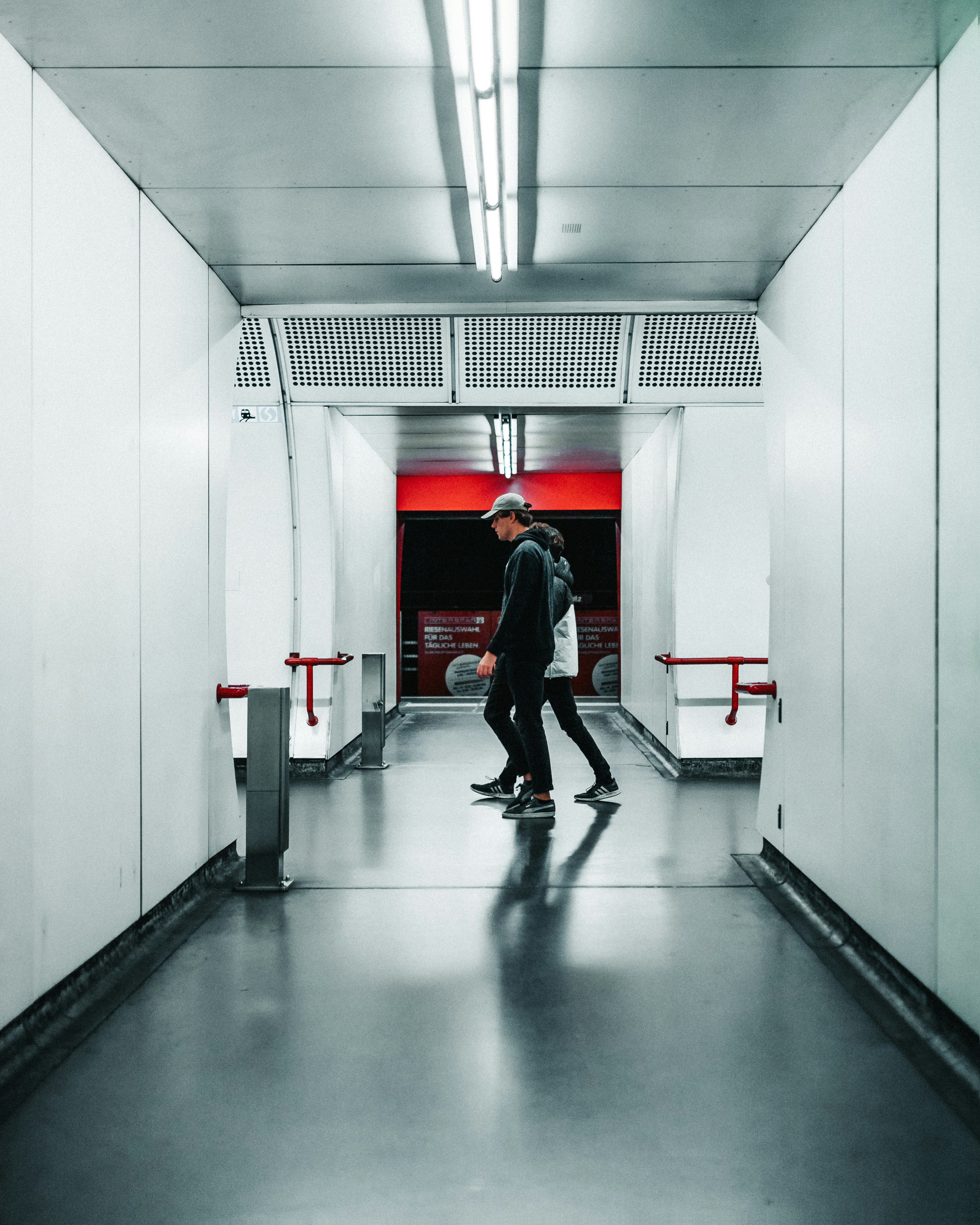 Cover Image for BioCT's Facilities & Operations Roundtable: Designing for Discovery. What We’ve Learned from Building & Reimagining Research Spaces.