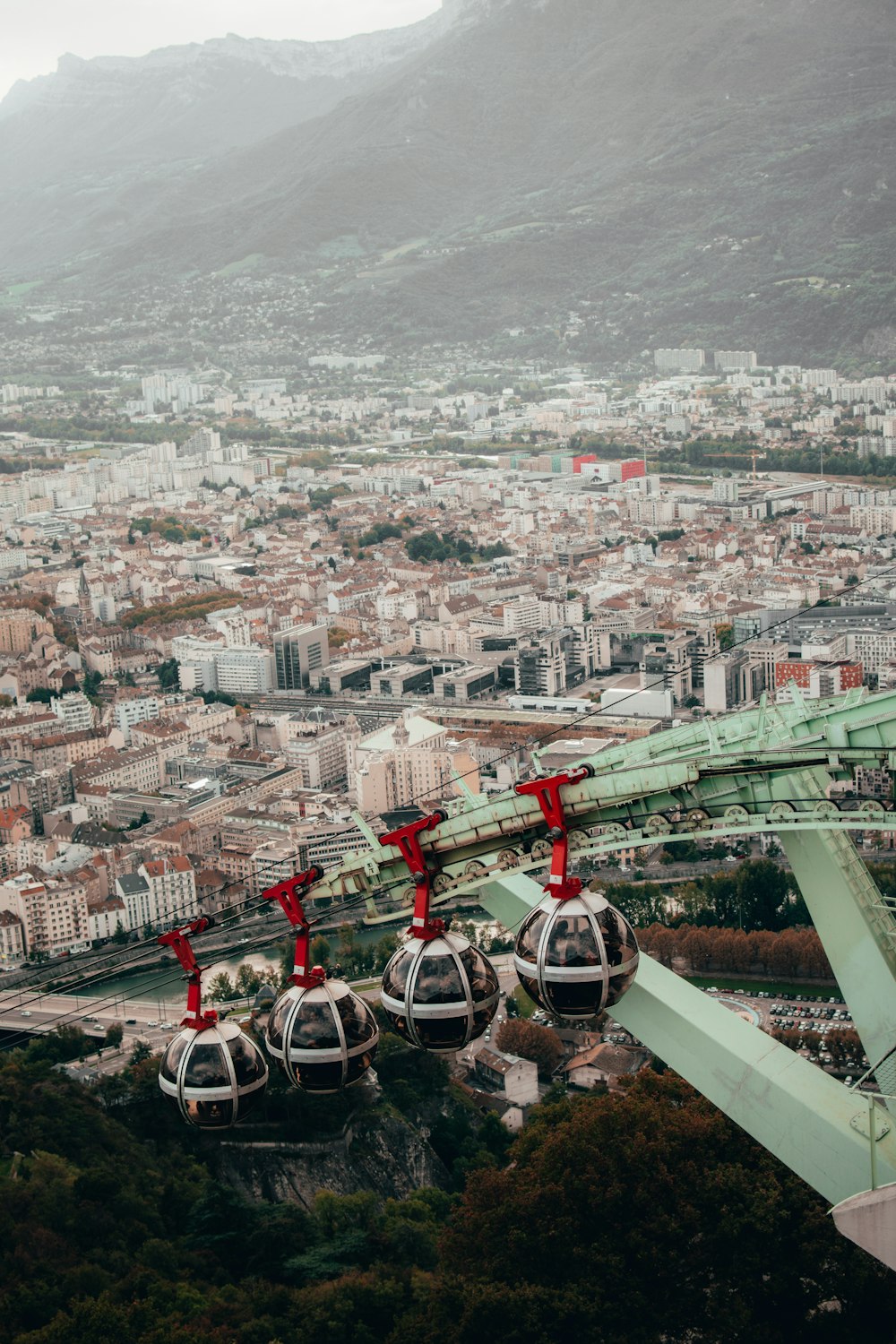 white-and-black cable cars during daytime