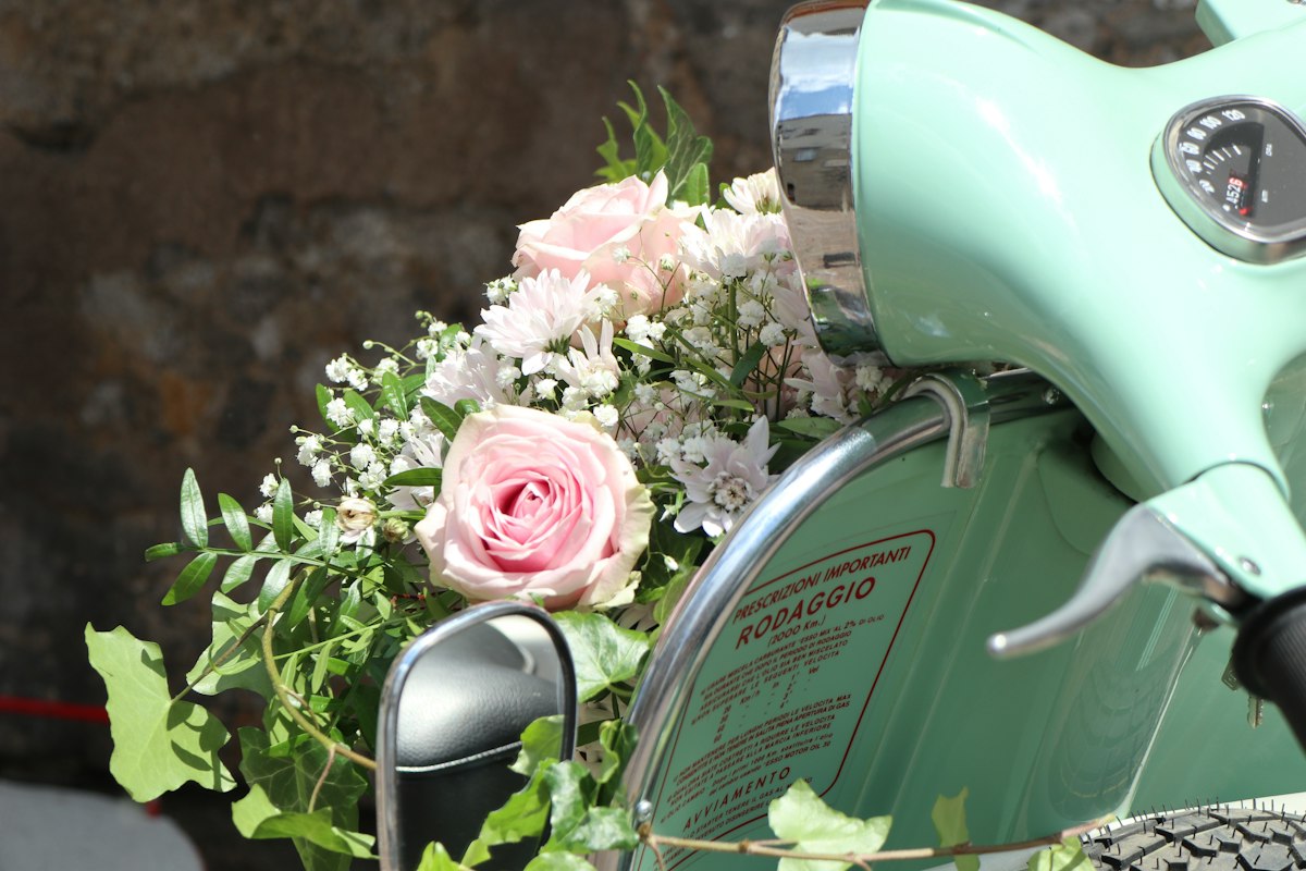 Vespa Mint Hoa Hồng