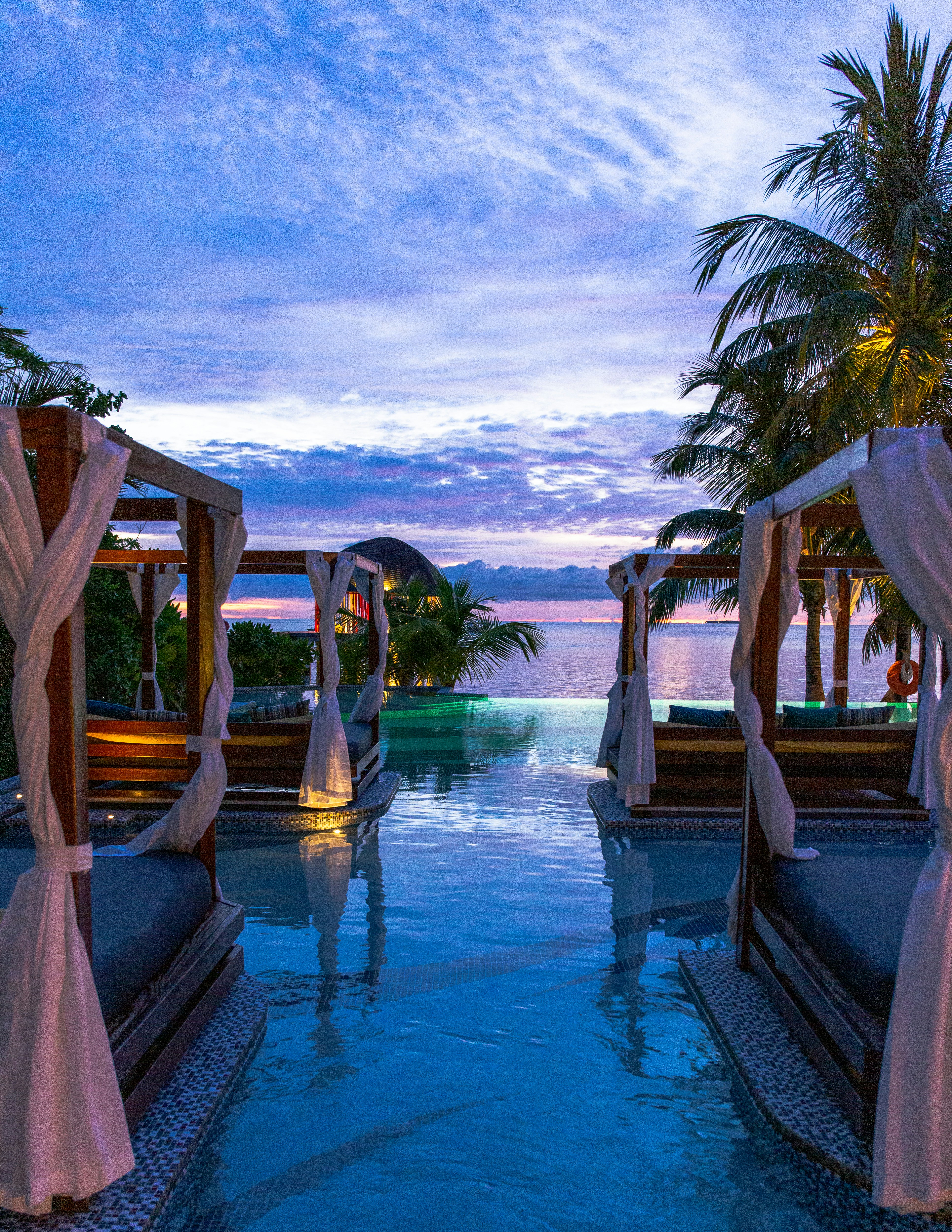 tạm ngưng bán phòng trên booking