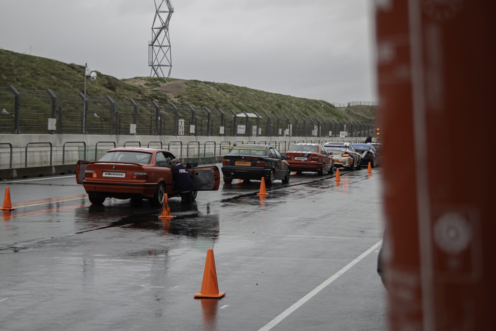 carros na estrada