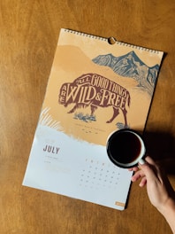 yellow and white July calendar