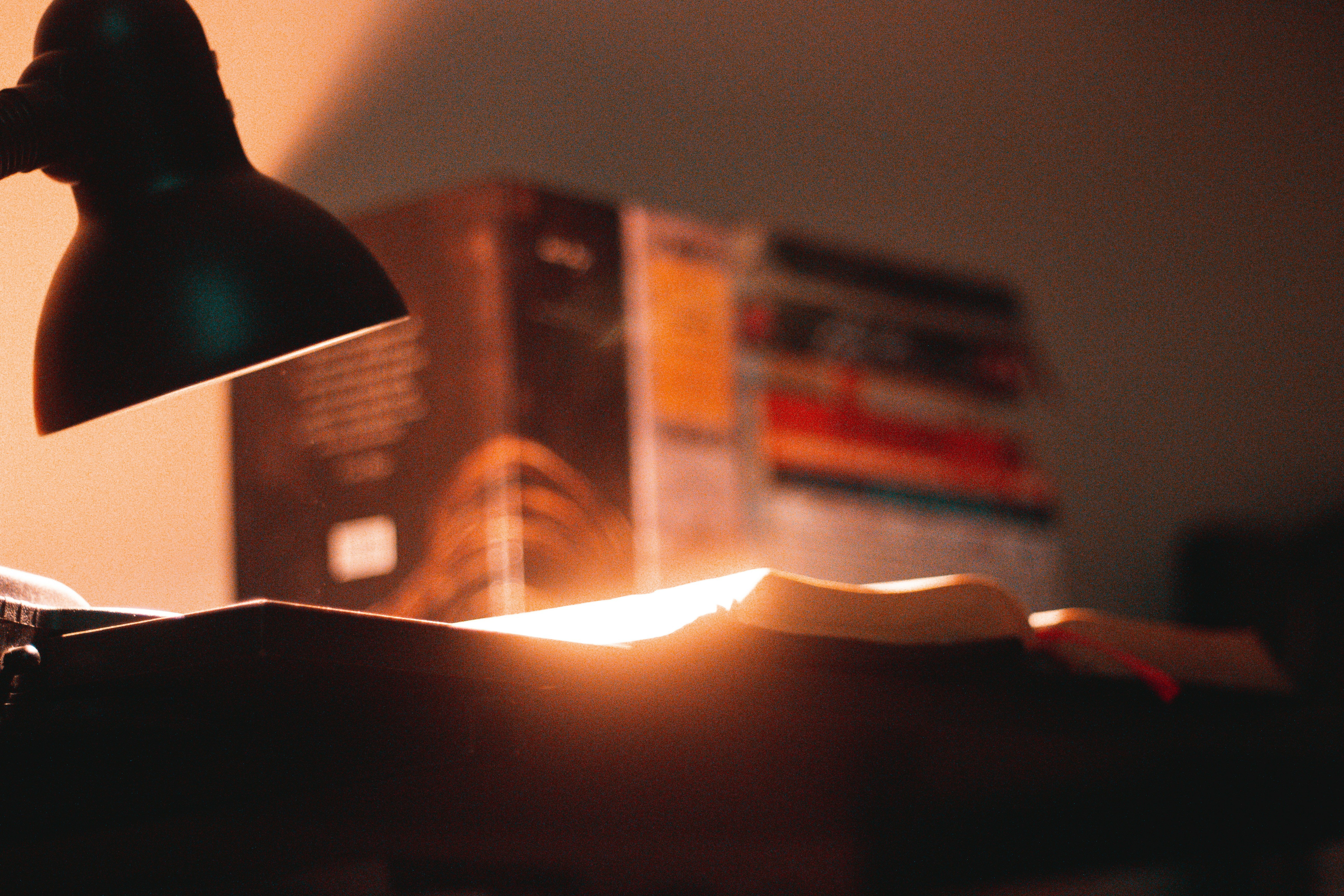 Warm Glow Desk Lamp