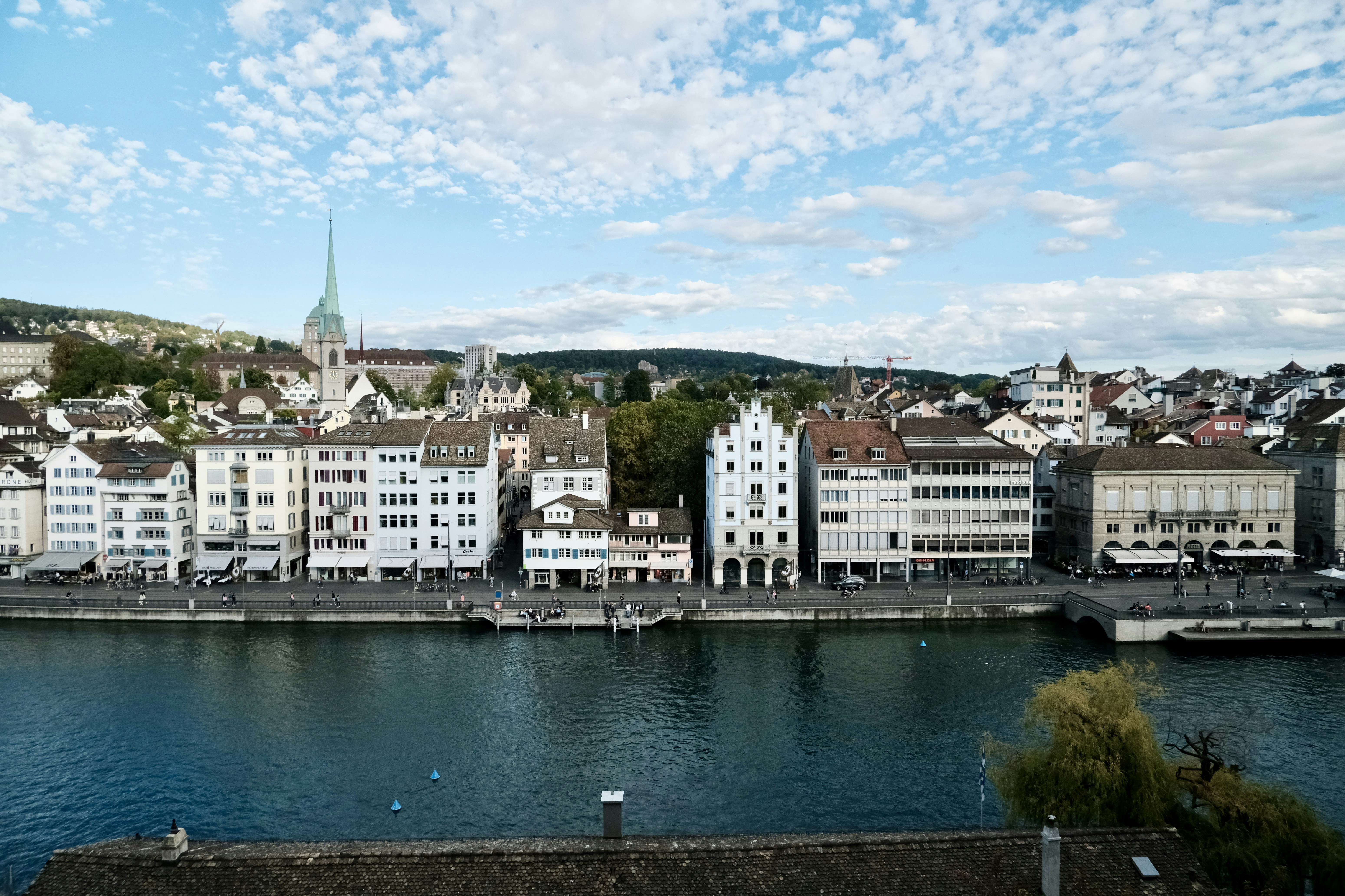 photo-1571106953956-0977e5766cff?ixid=M3wxMjA3fDB8MXxzZWFyY2h8OHx8dHJpZ2dlcnB1bmt0dGhlcmFwaWUlMjBpbiUyMGJhc2VsJTIwc3RhZHR8ZW58MHx8fHwxNzYxMzMyMzE1fDA\u0026ixlib=rb-4.1.0