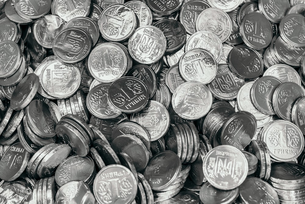 lotto di monete tonde color argento
