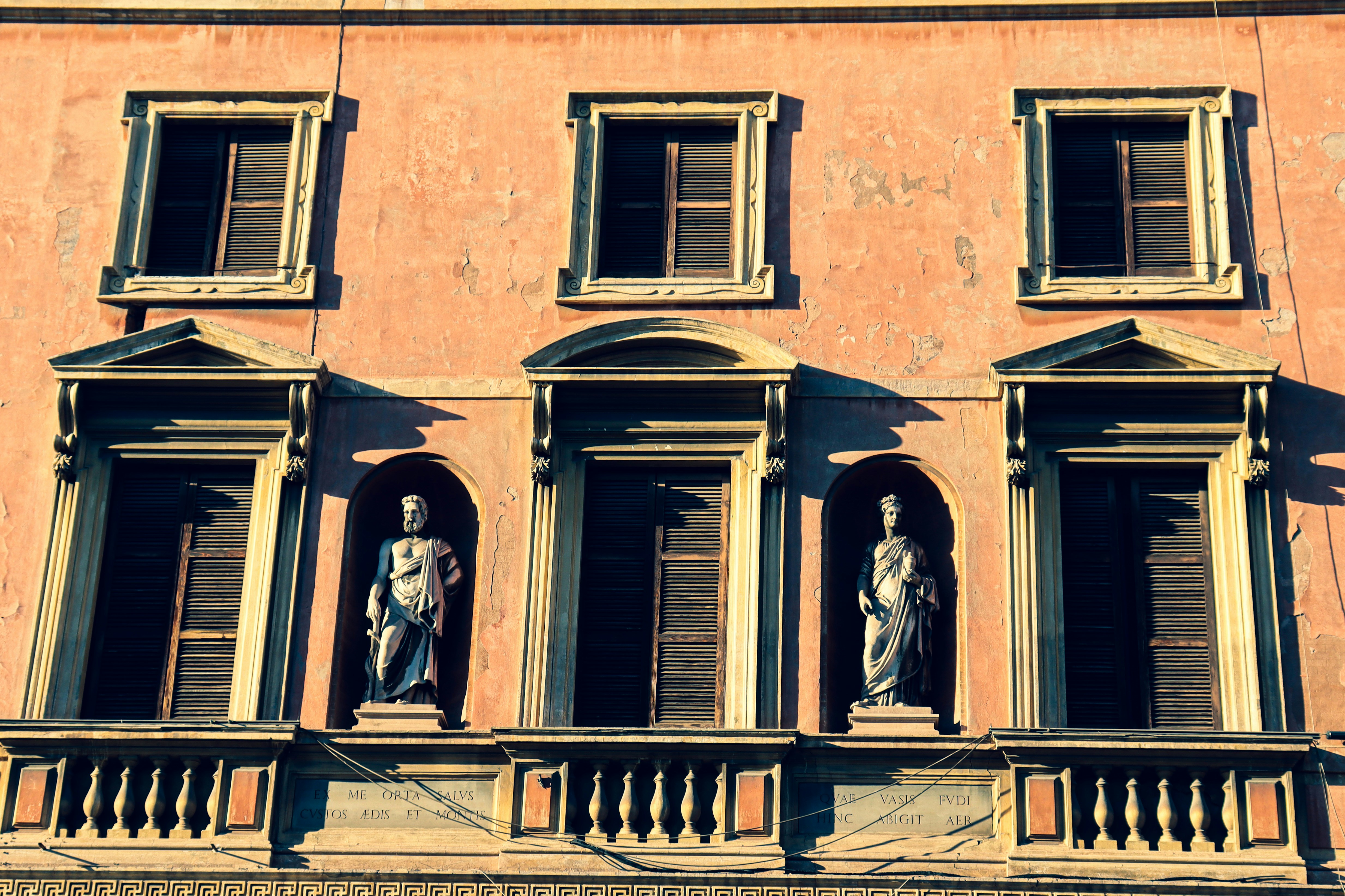 classical vernacular - roman street