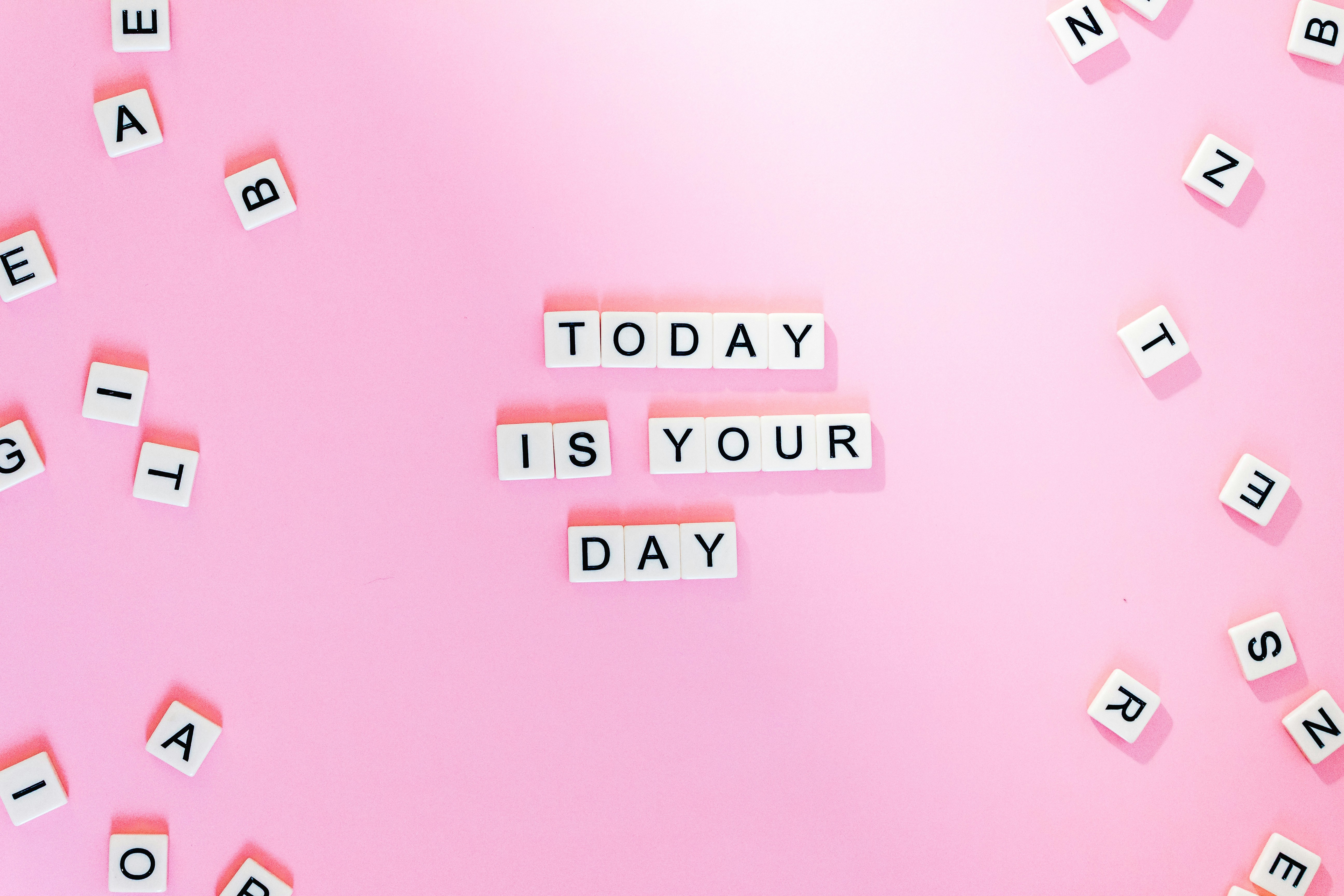 Featured image of post Cute Pink Wallpapers With Words