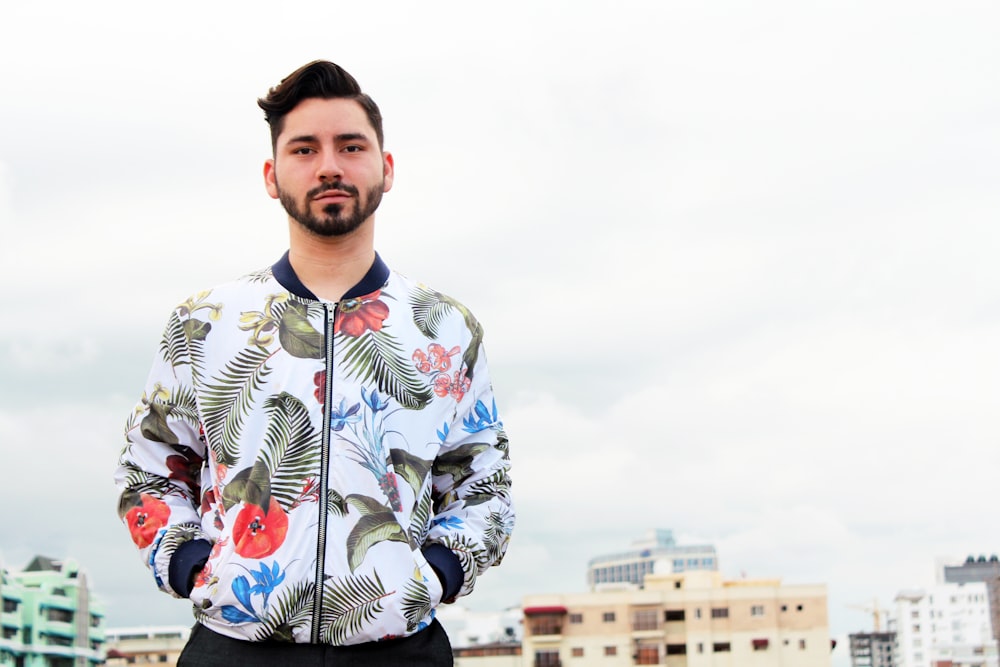 man wearing multicolored floral dress shirt