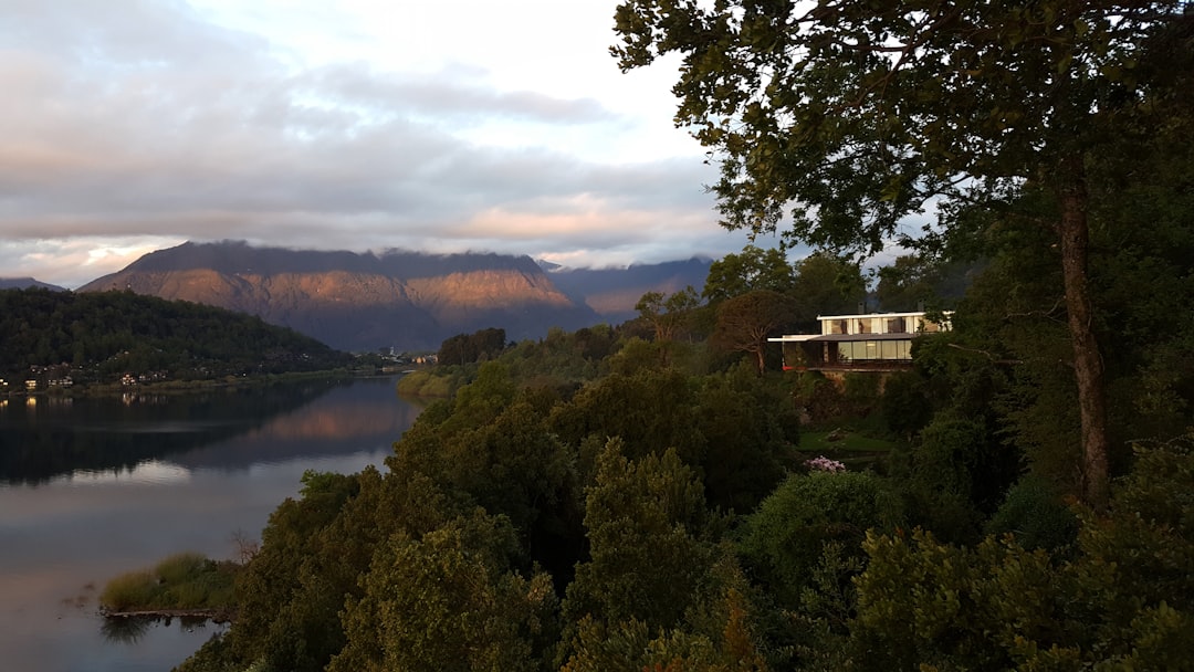 travelers stories about Loch in Hotel Antumalal, Chile