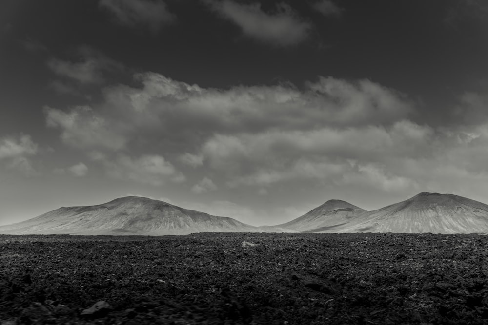 black and gray mountains