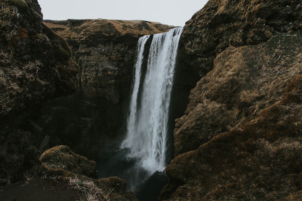 waterfalls photo during daytime