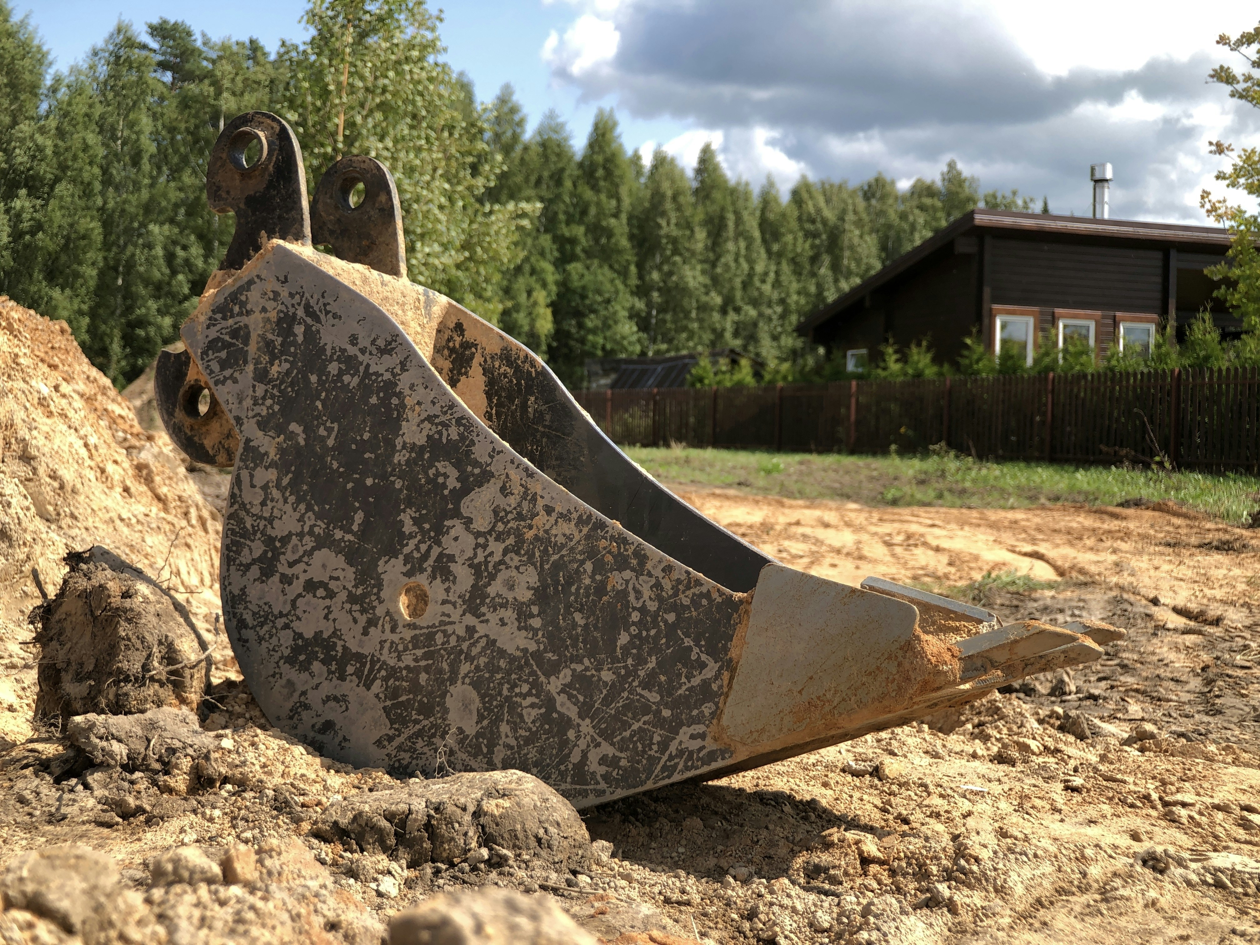 多样工程机械零件