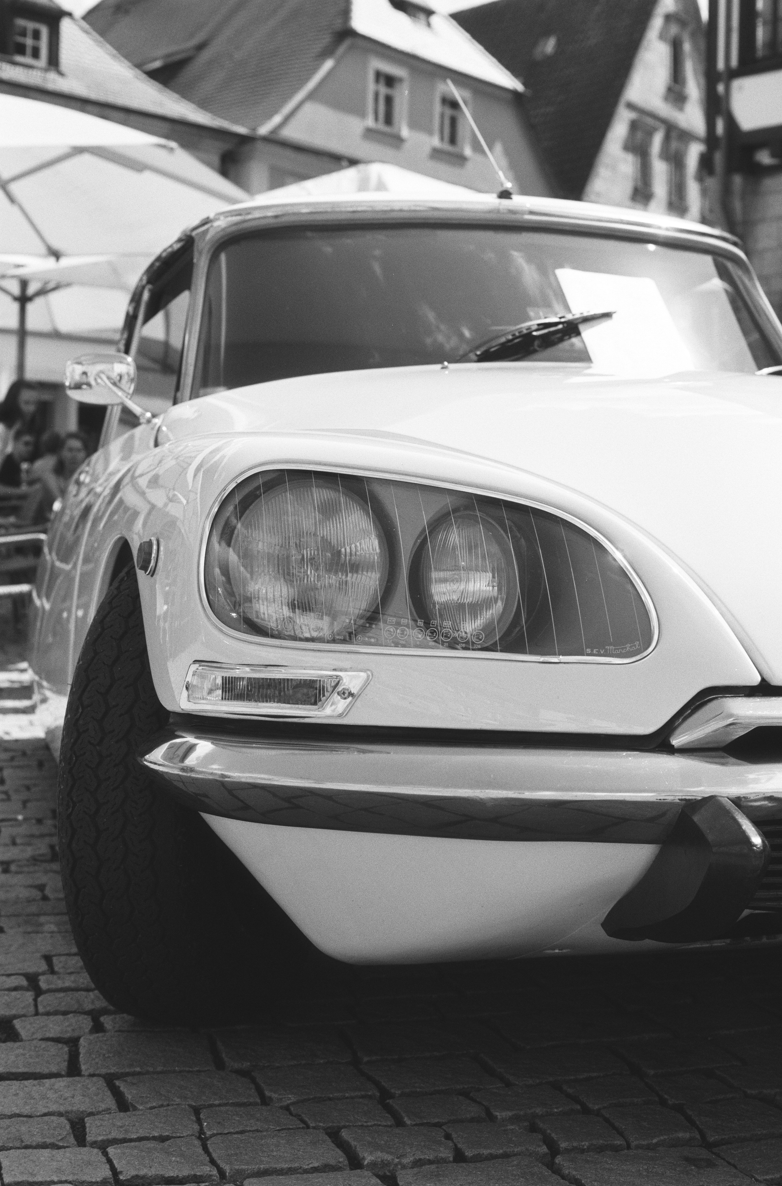 Photo by markusspiske