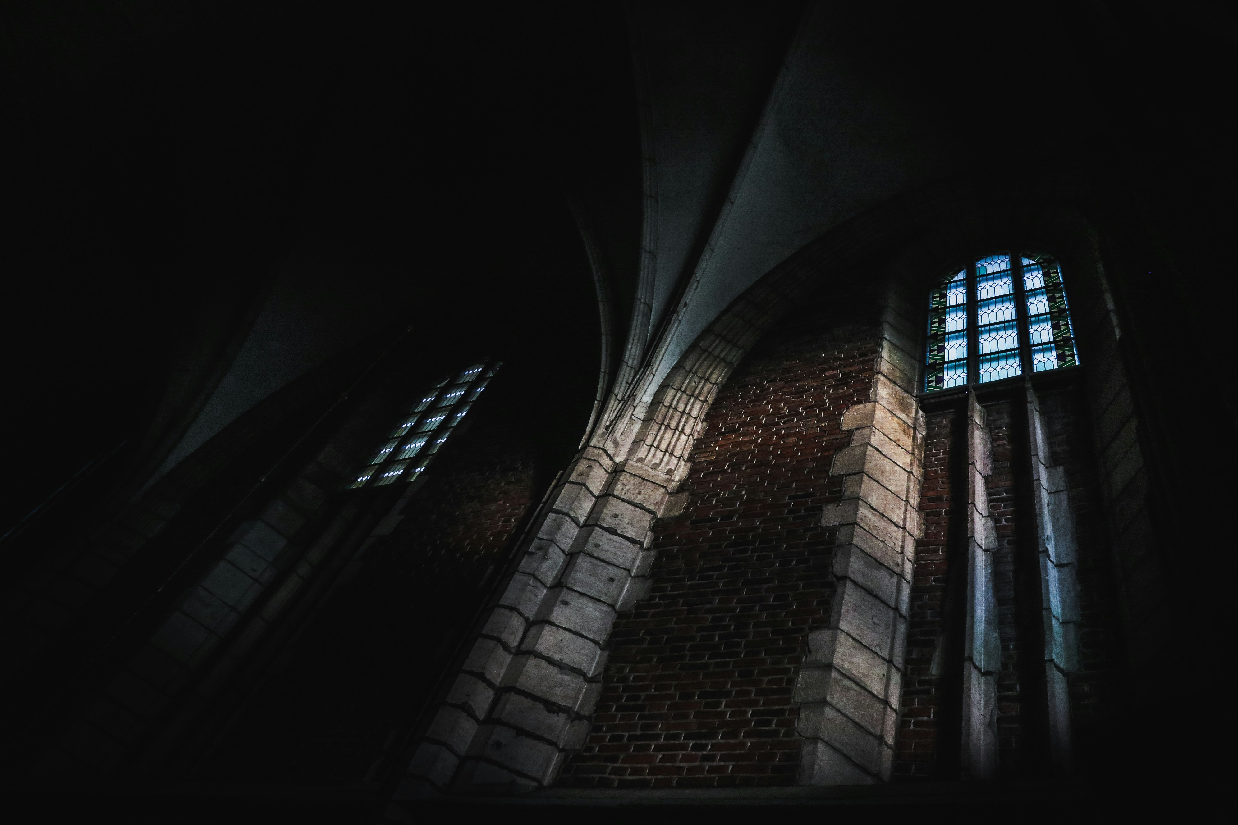 black and gray concrete building