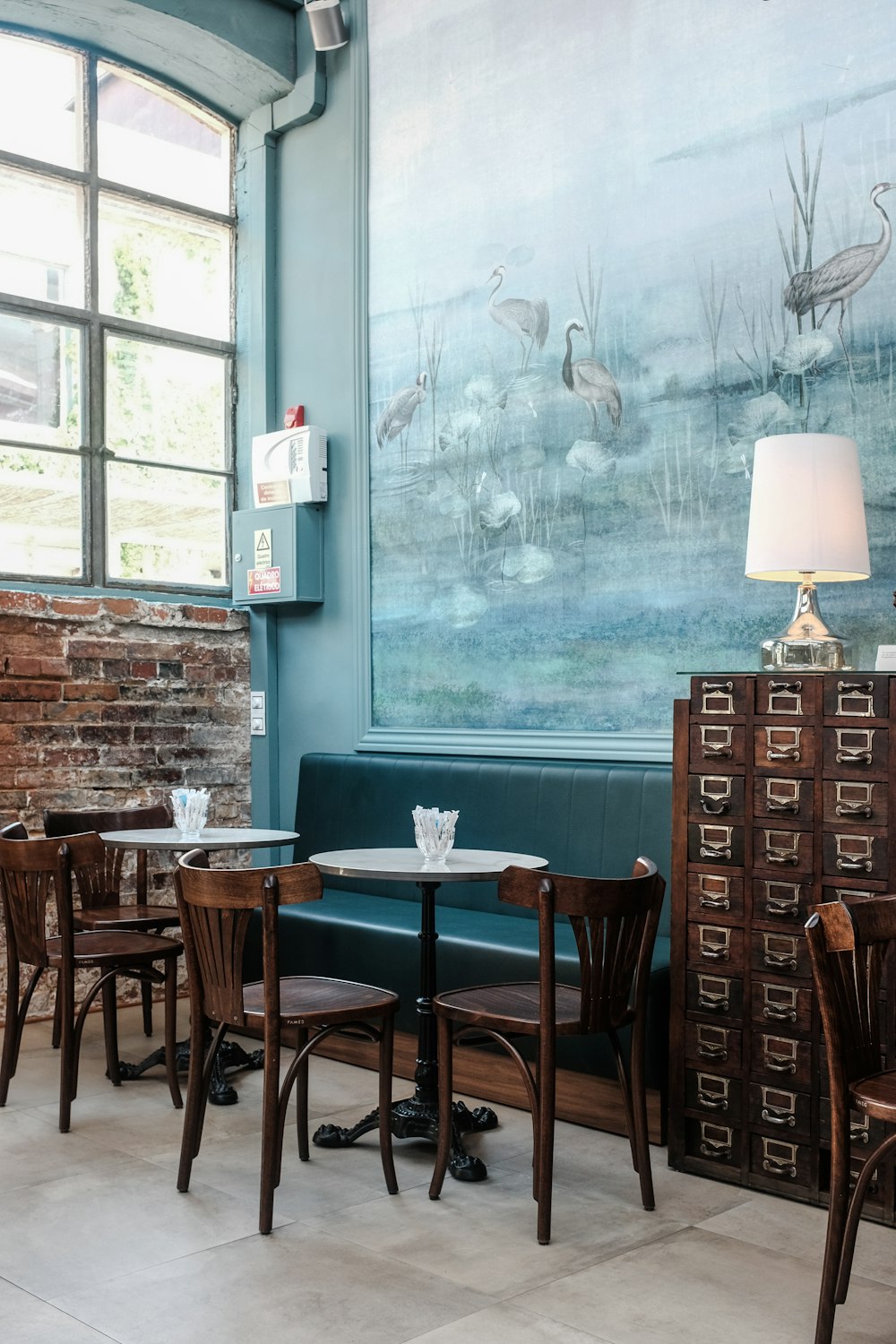 empty indoor eatery