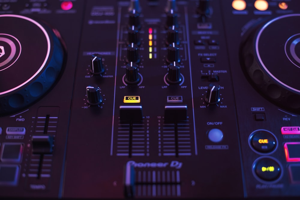 black DJ mixer