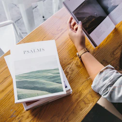 white Samsung Galaxy Tab 3 with box