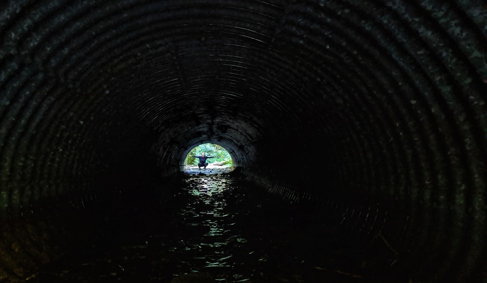 tunnel buio