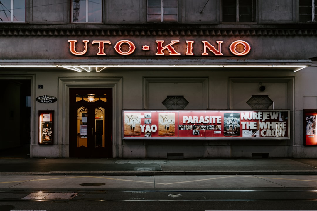 Uto-Kino store fron