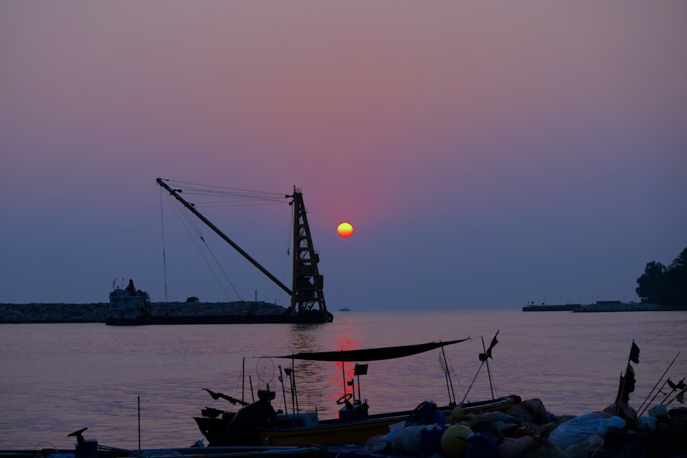 crane in pier