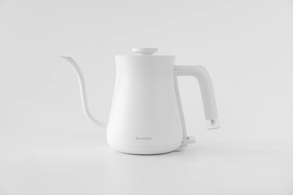 white teapot