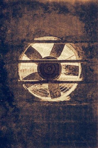 Photo of large 100g balancing clips secured on a heavy industrial fan blade.