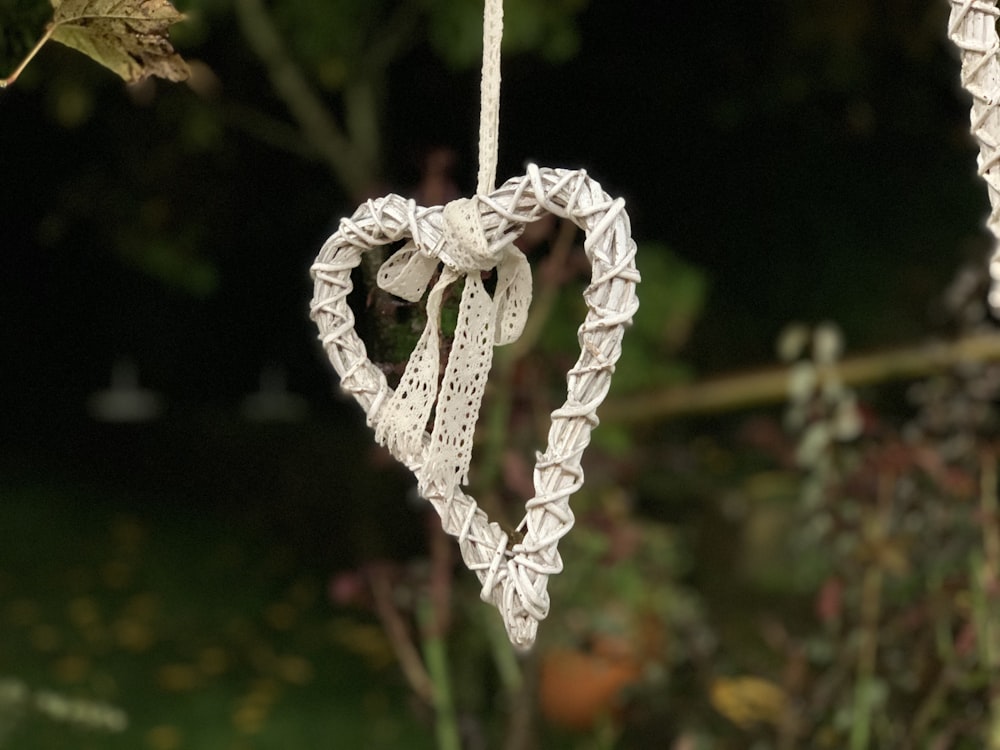 white and green rope pendant necklace