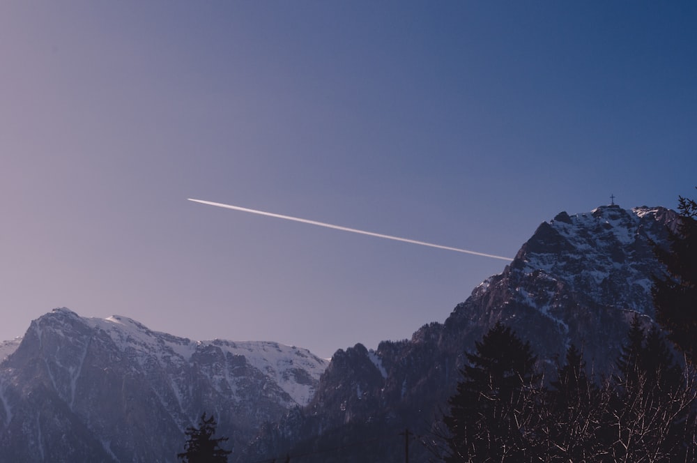 snow-covered mountain during daytime