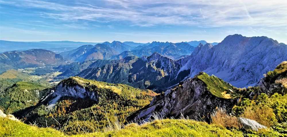 mountain during daytime