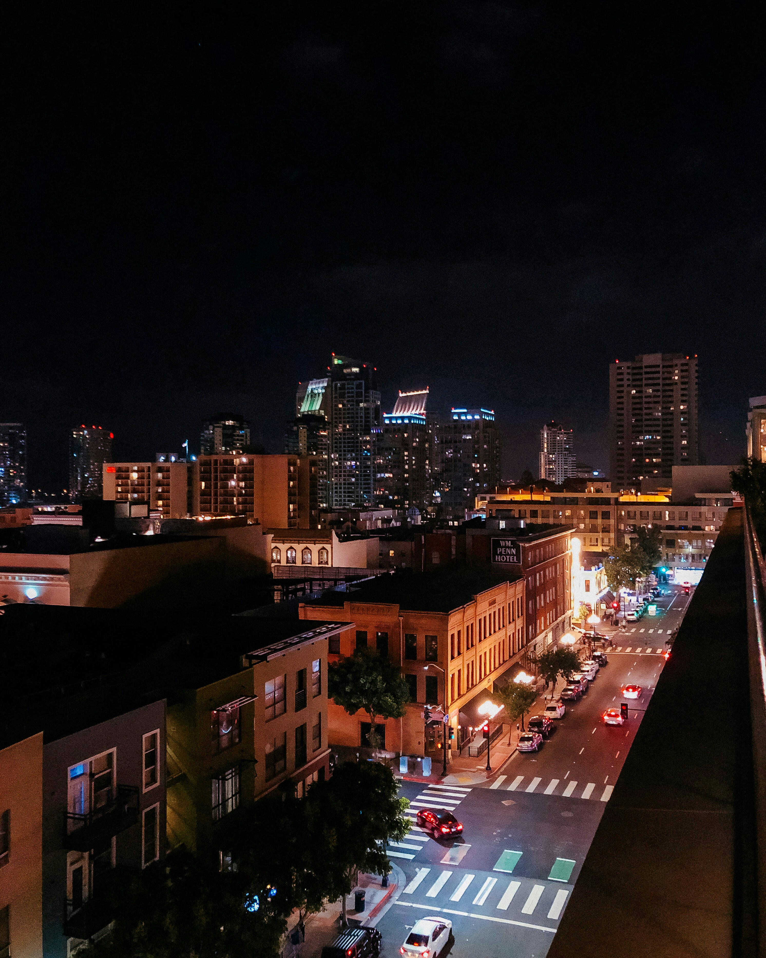 Skyline City View Photo Free Road Image On Unsplash