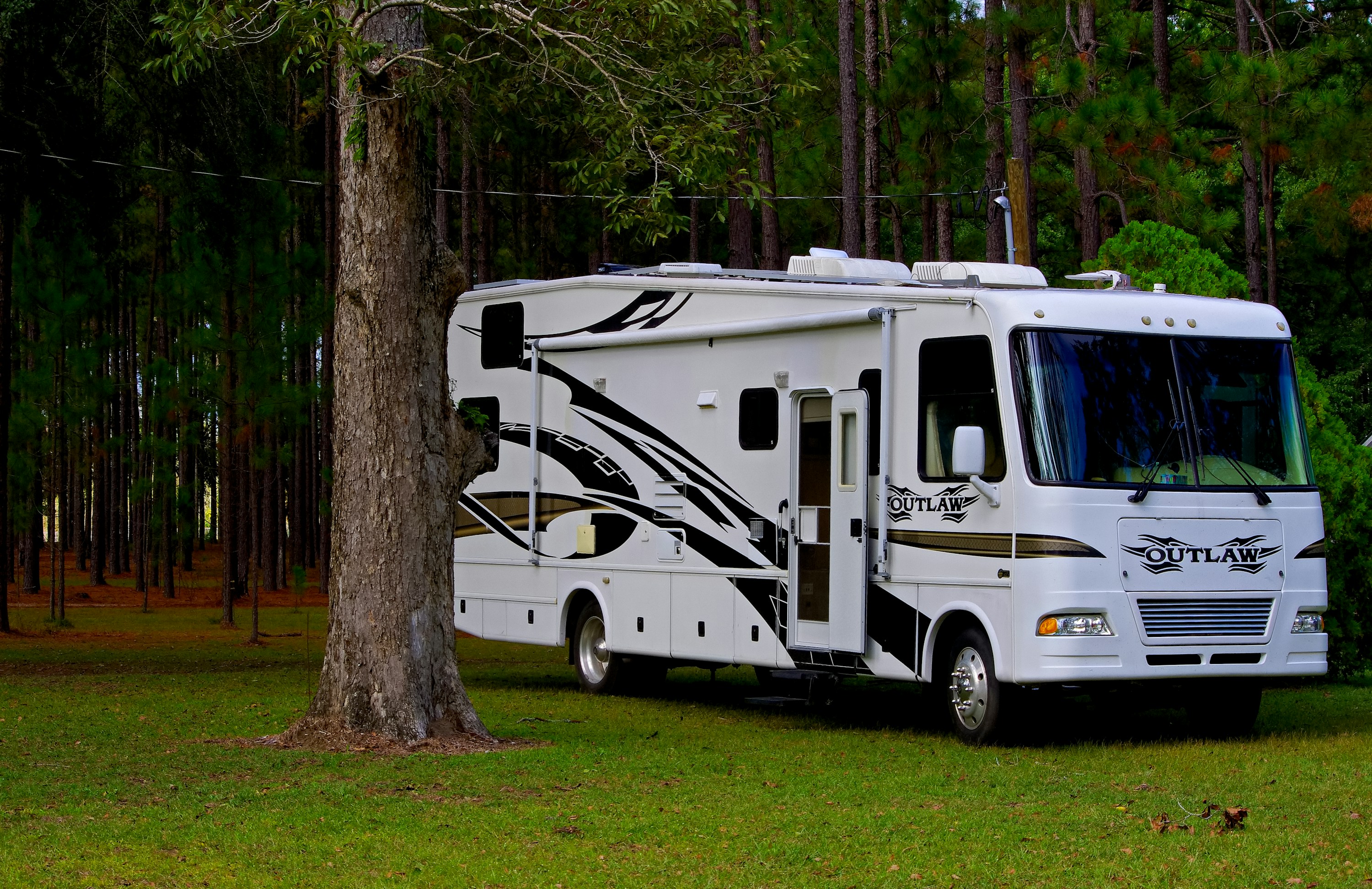 Best Toy Haulers: 2027 Picks by Garage Length, Cargo Capacity and Price