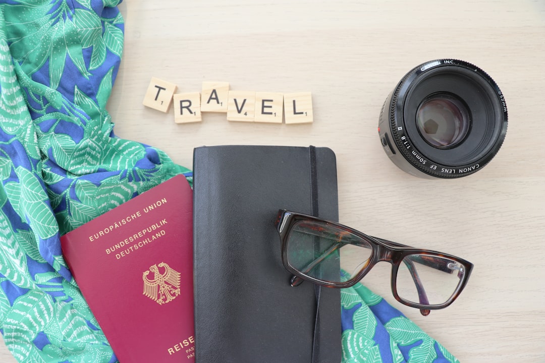 brown-framed eyeglasses,