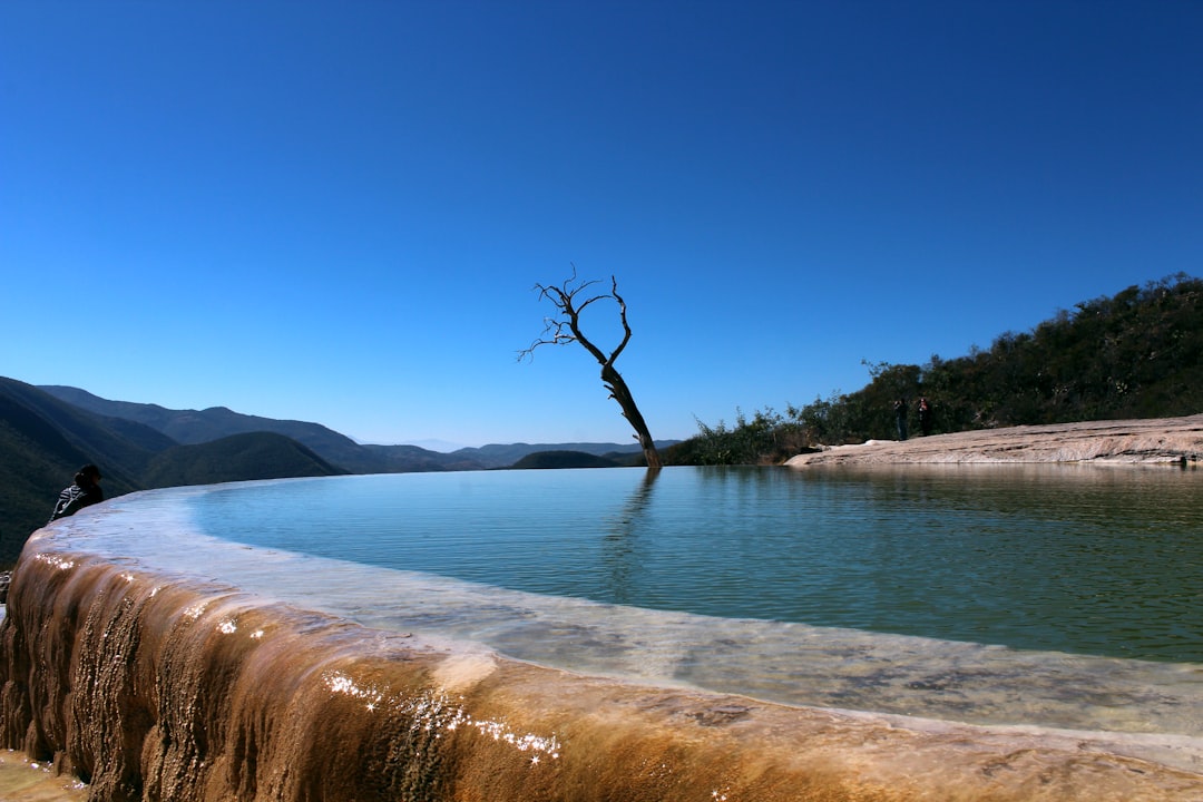 lake in forest, Hierve el agua