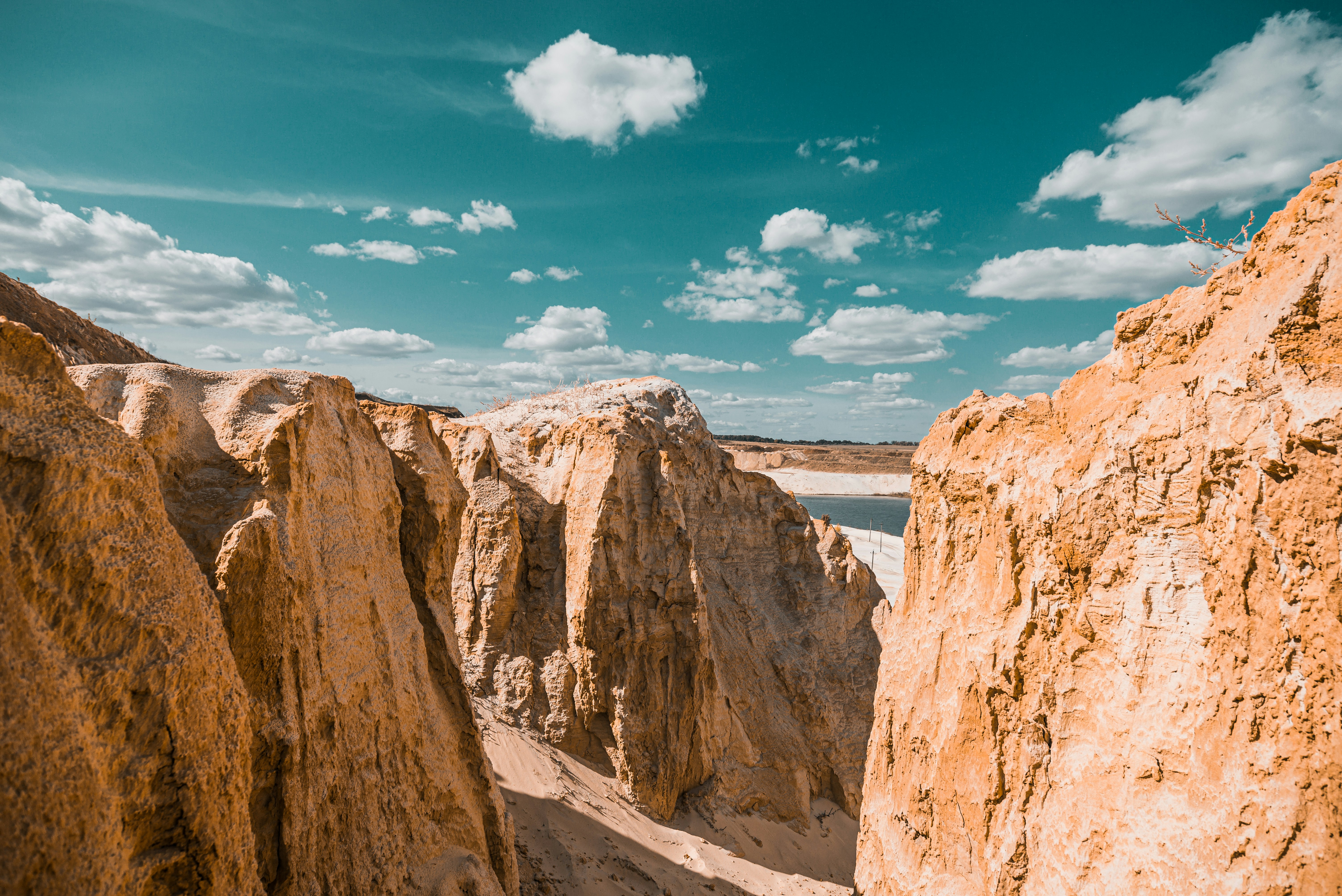 Photo by wladkiselev