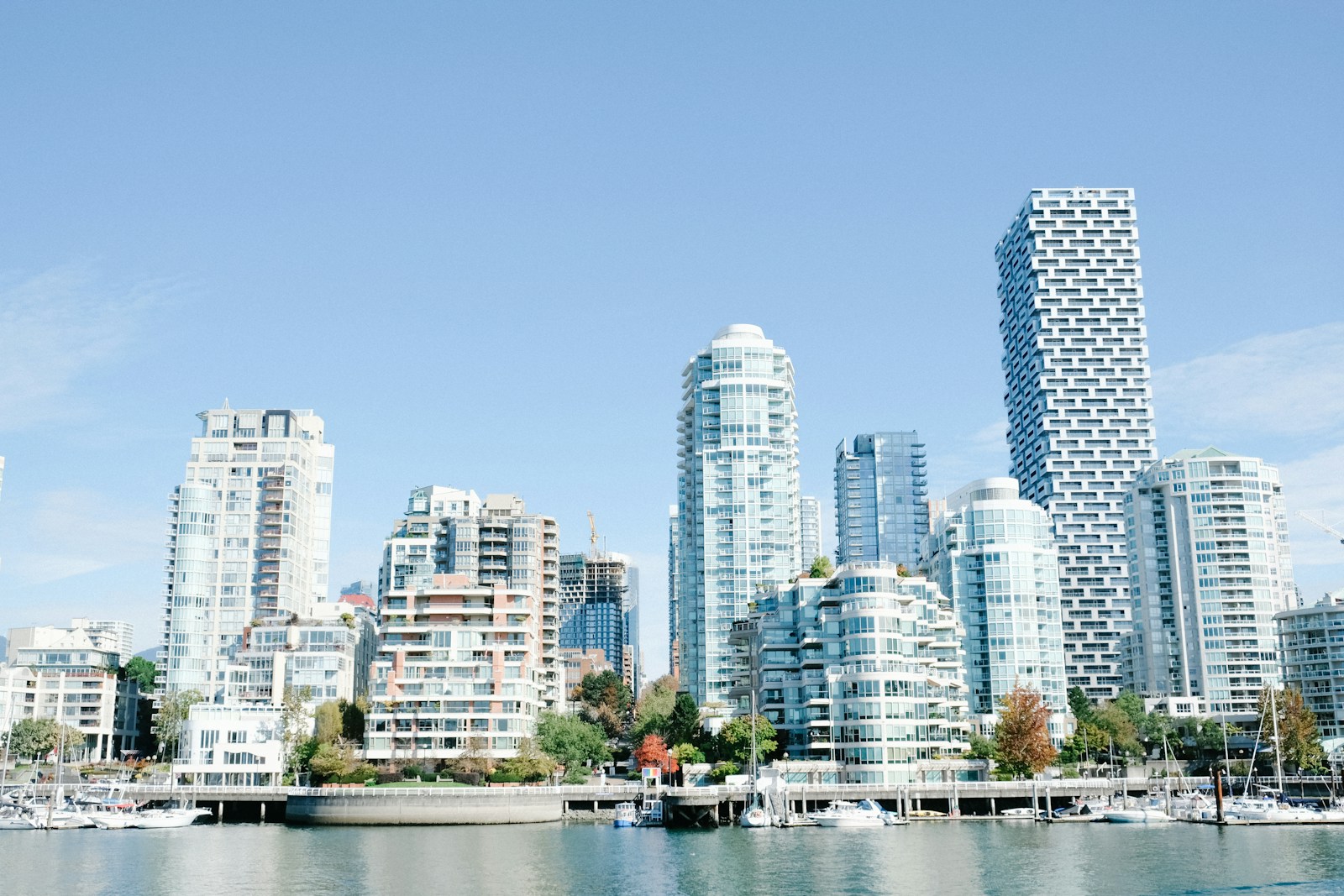 Source: Unsplash, photo by: Lucy Claire