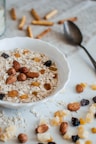 oatmeal with nuts