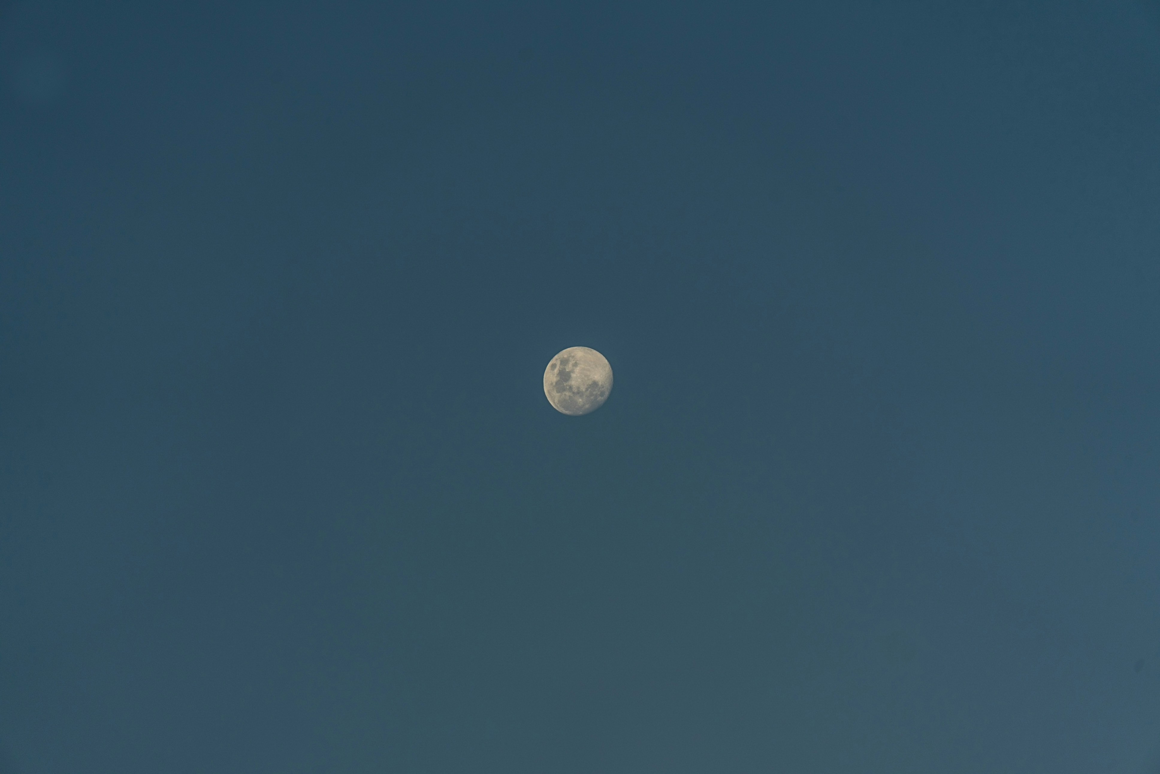 Photo by adrianluisp10