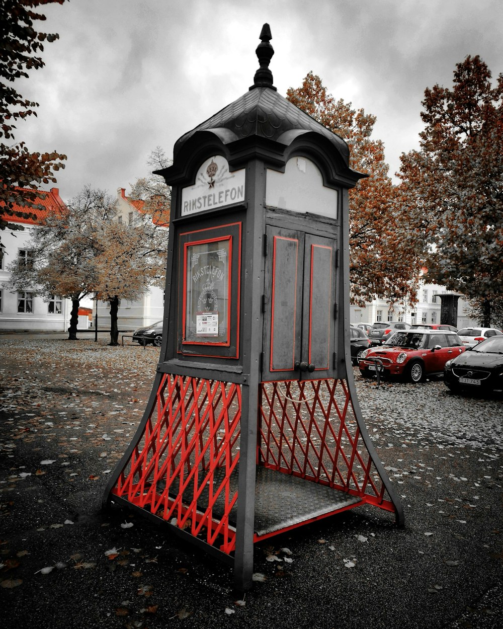 black and red wooden cabinet