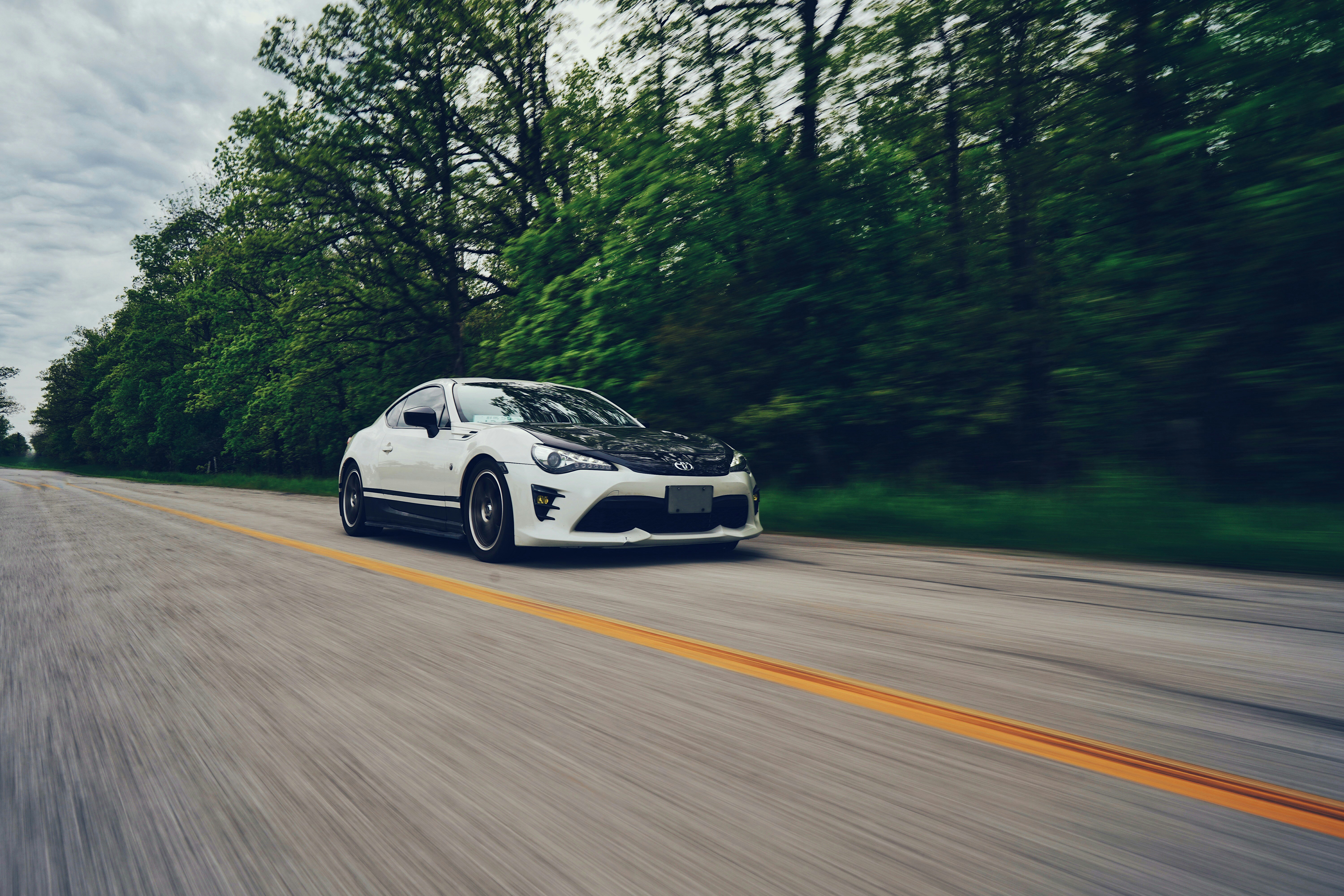 photo-1571774802336-5024c4140fc7?ixid=M3wxMjA3fDB8MXxzZWFyY2h8MTd8fGtpbmNpciUyMDg2fGVufDB8fHx8MTcxNzYzMTY0N3ww\u0026ixlib=rb-4.0.3