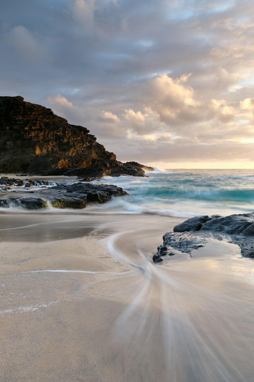 ocean seashore scenry