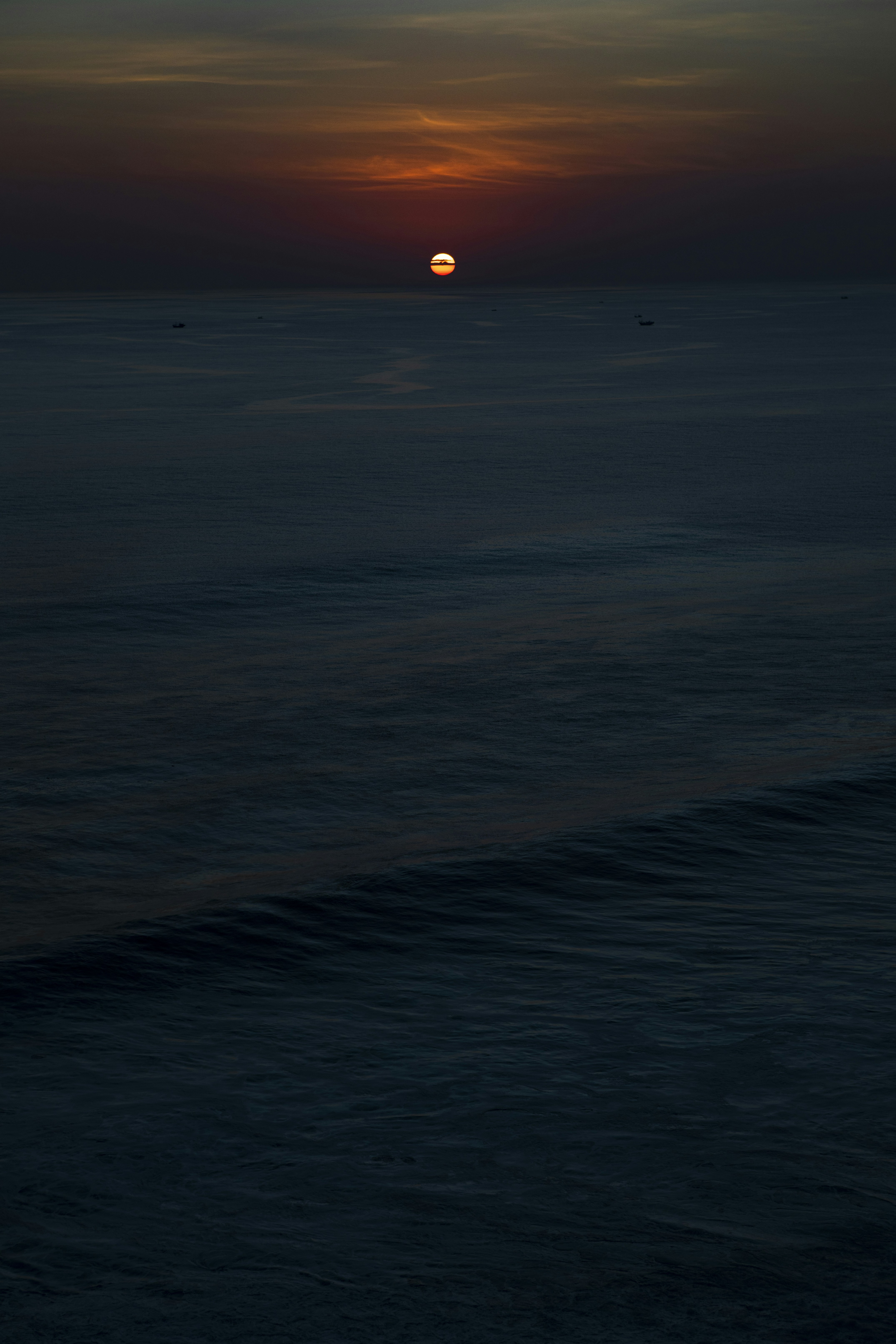 浜辺の夕日の写真 Unsplashの無料写真