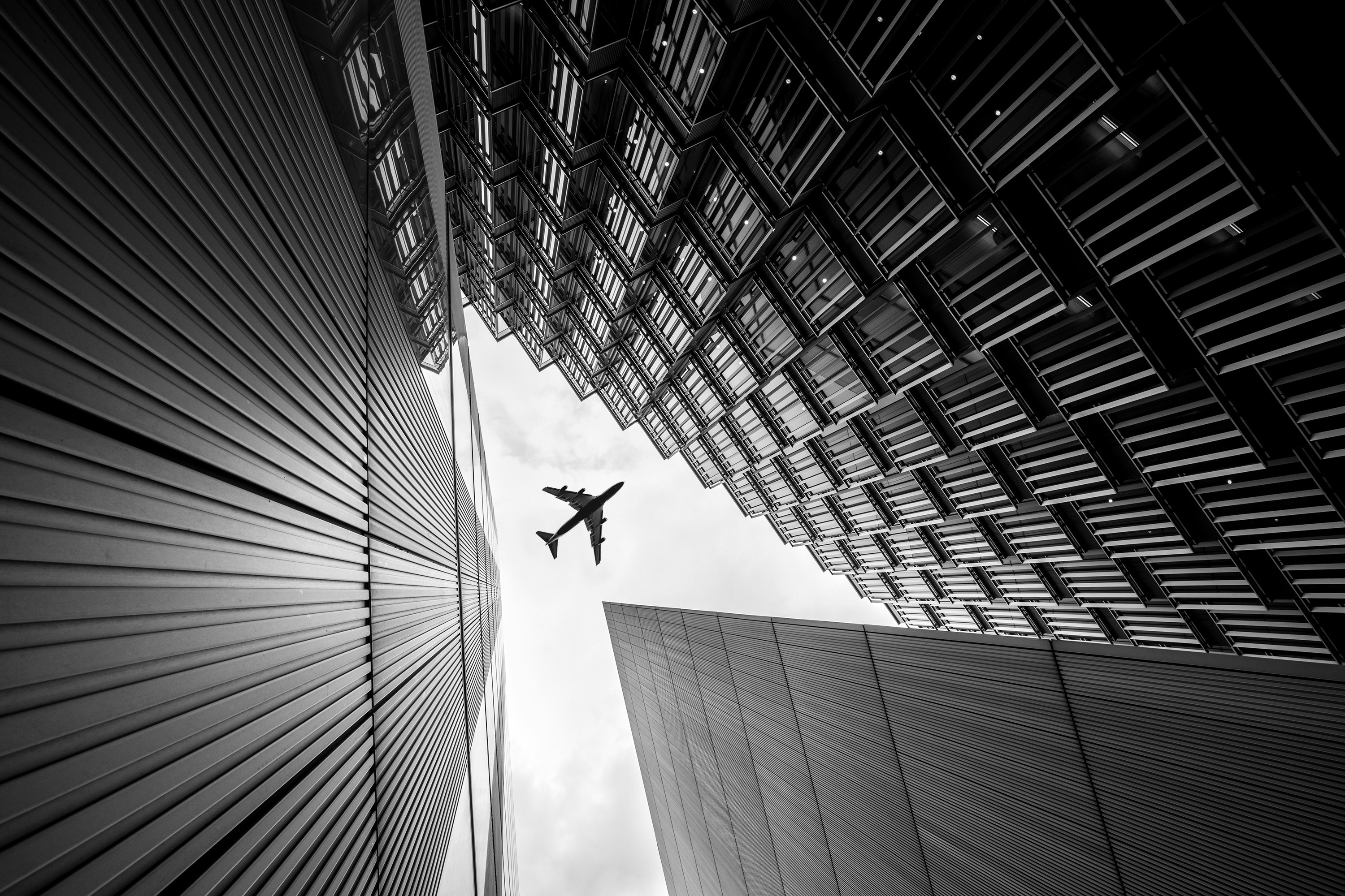 airplane on sky, PINPOINT