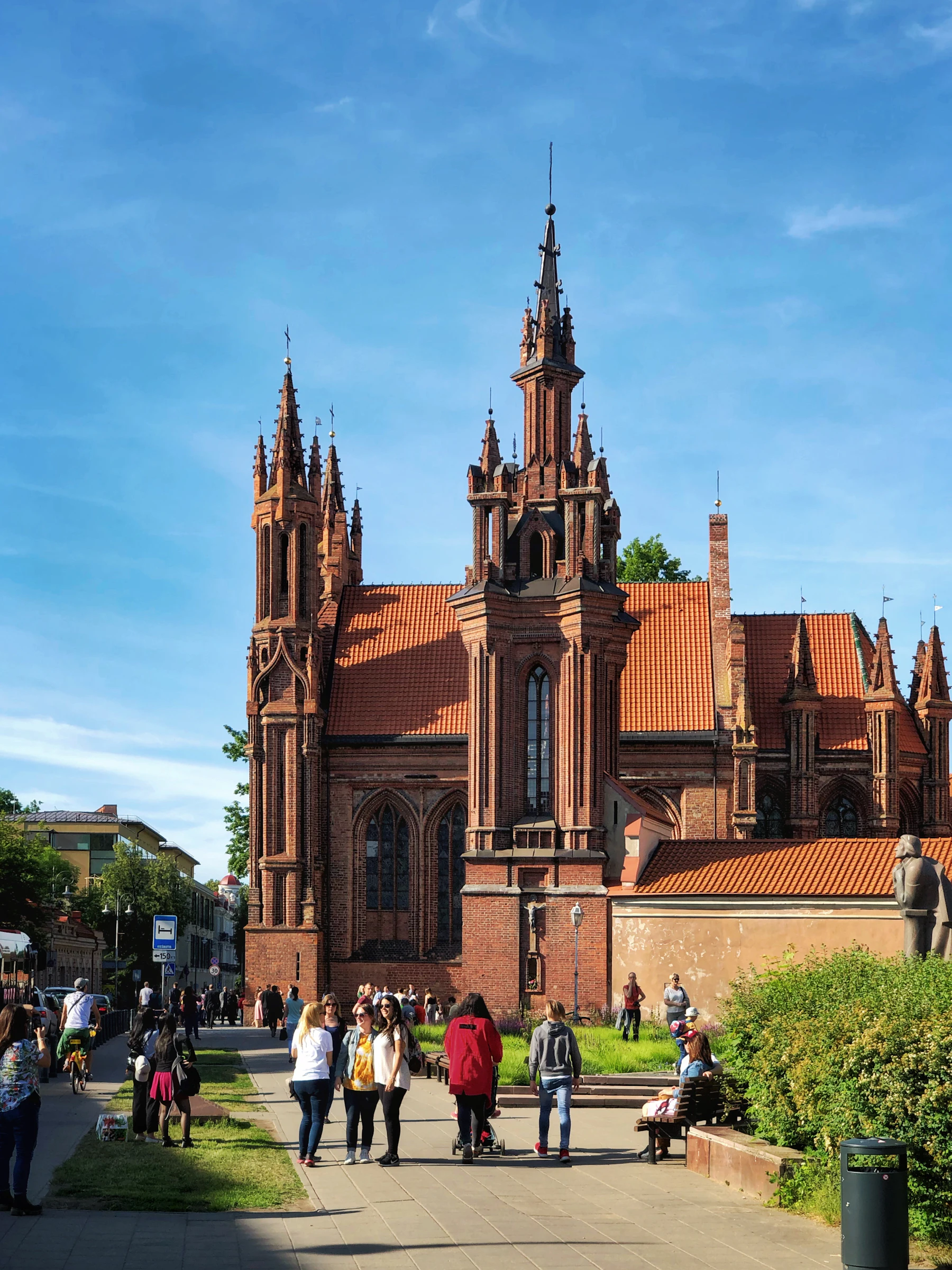 Lithuania — Vilnius Old Town, Trakai Castle, Curonian Spit