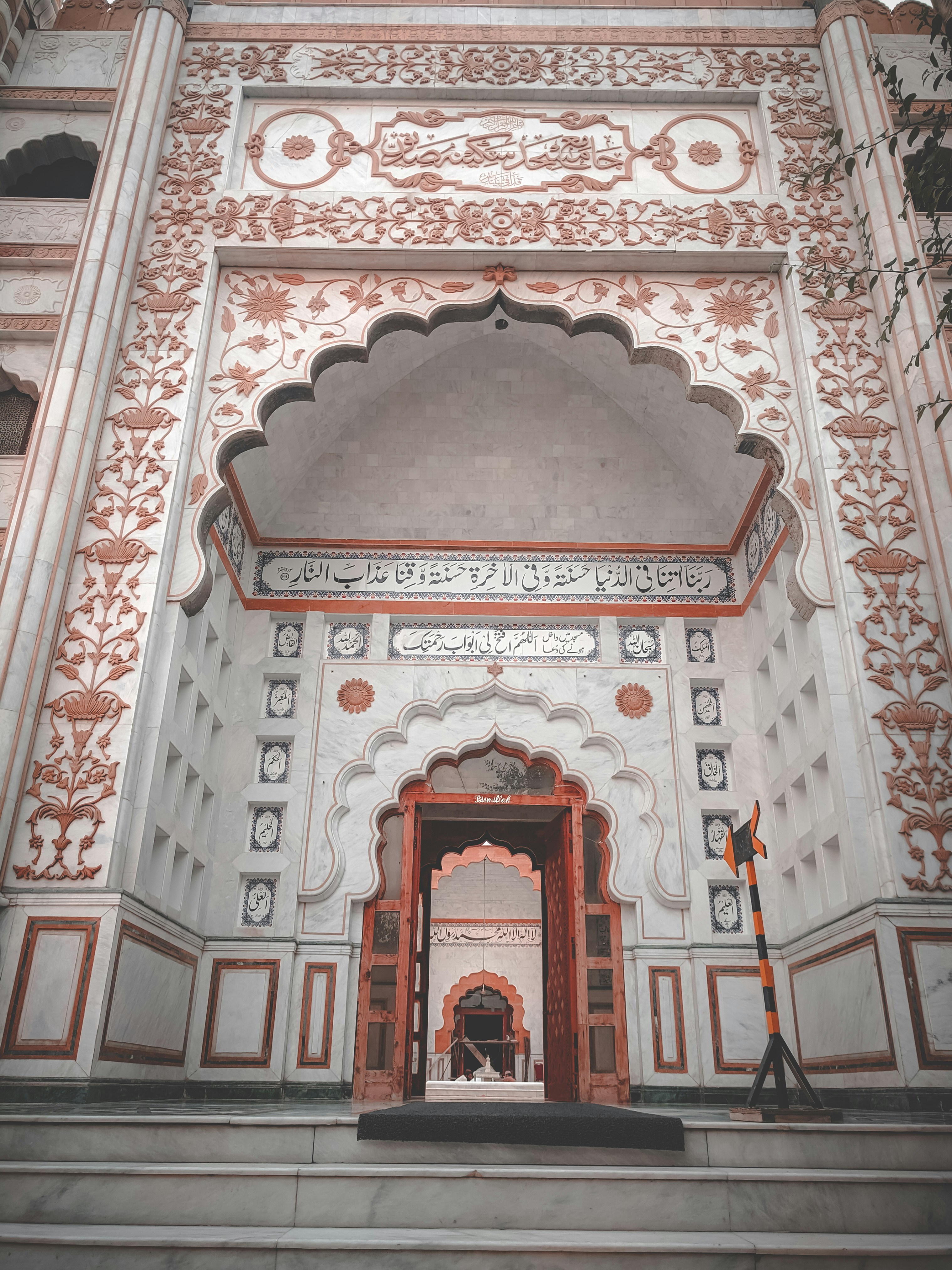 Photo by faizuh6