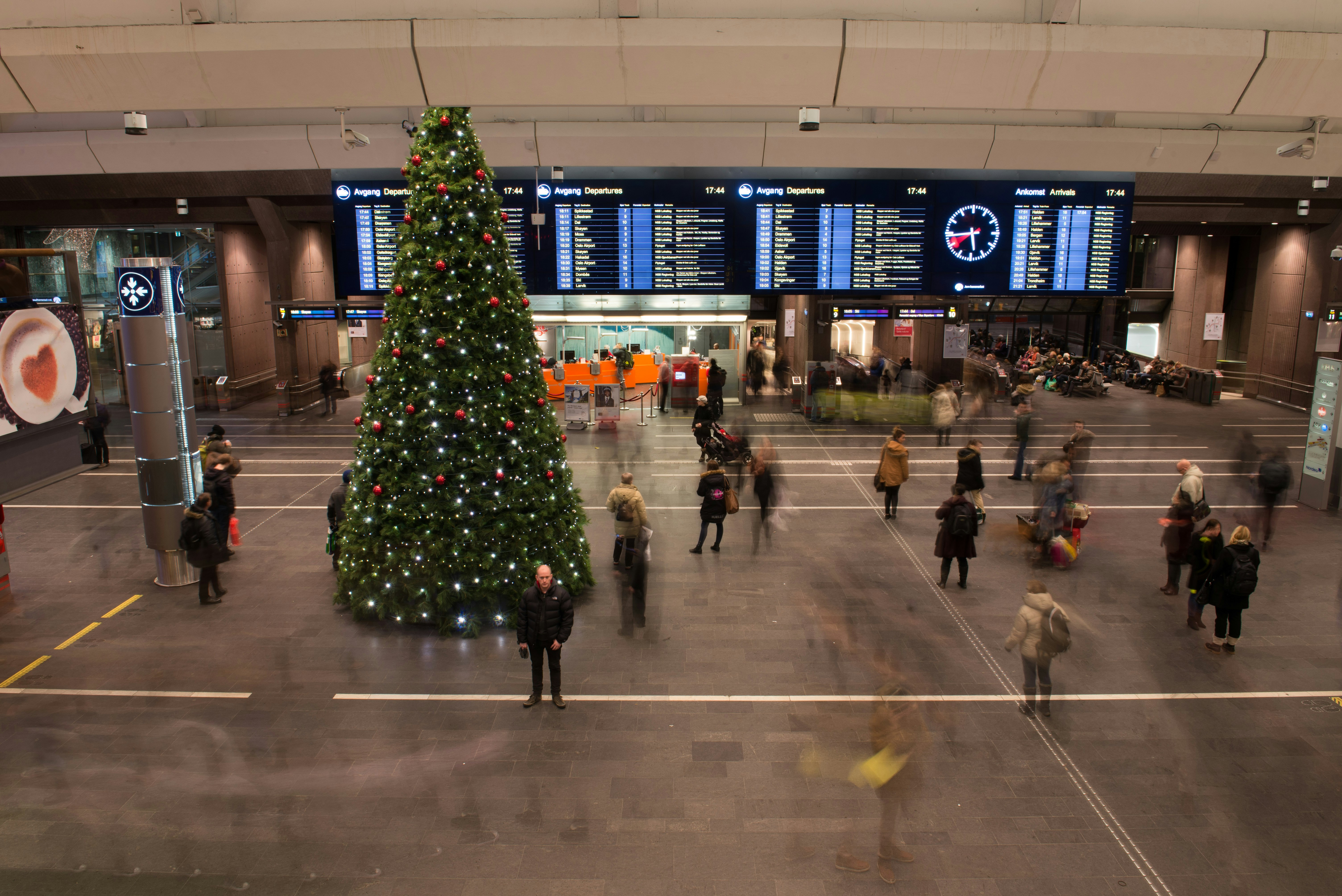 Planes, Trains & Automobiles: Heartfelt Holiday Travel Wishes